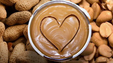 Blog_is-peanut-butter-healthy-header-v2-830x467